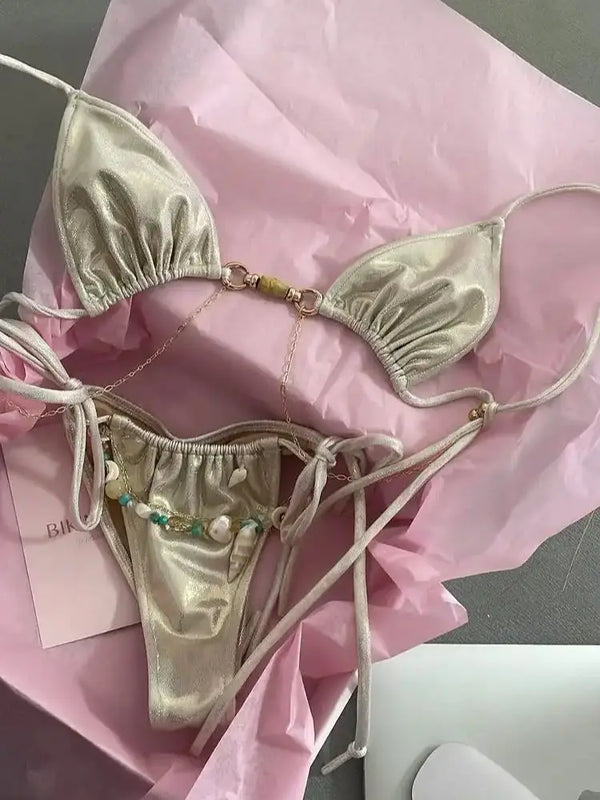 Bikini halter con cuentas de tiro bajo – Conjunto acolchado de 2 piezas